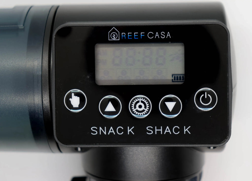 Reef Casa Snack Shack gros plan écran LCD boutons de programmation résistants aux éclaboussures