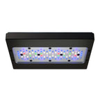 Radion XR30 PRO G6 EcoTech Marine vue de 3/4 dessous, LED blanches, bleues, rouges et vertes