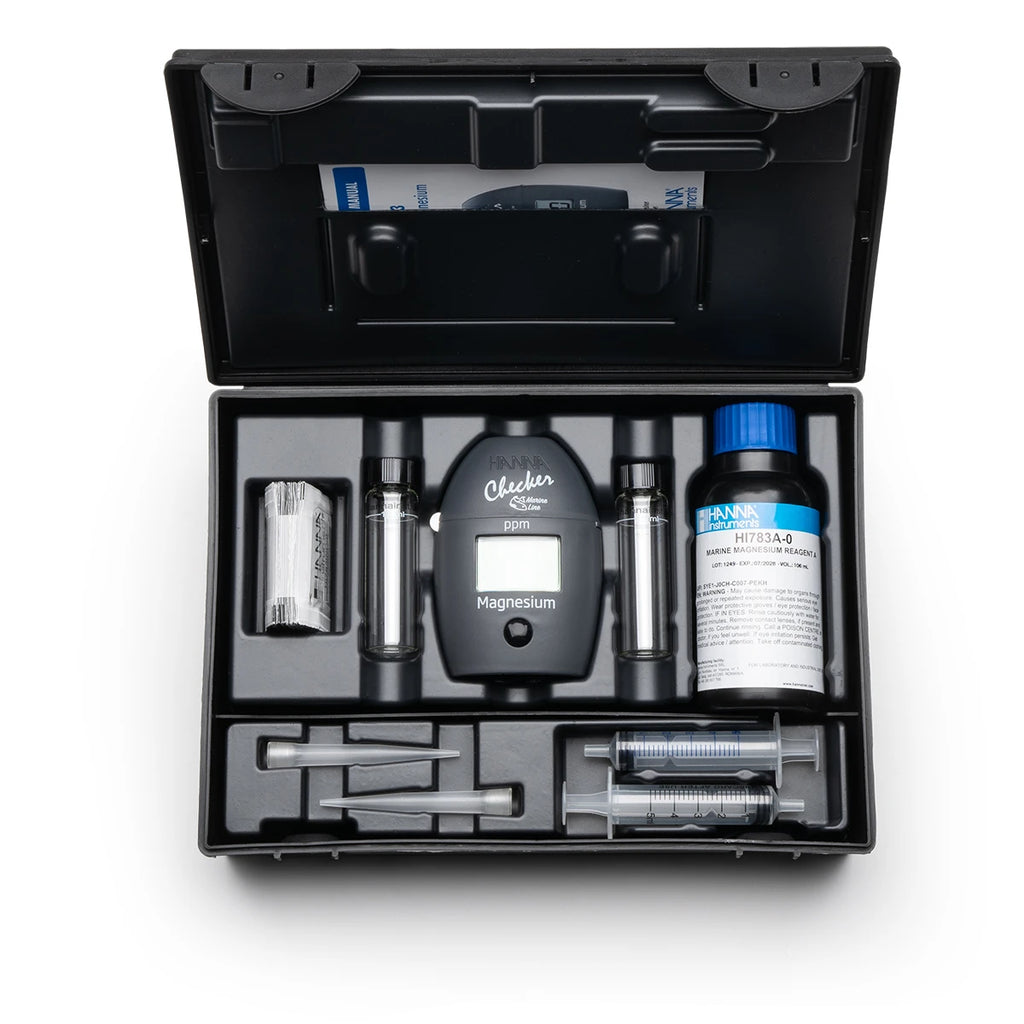 Hanna Checker HC HI783 magnesium — complete kit in its hard case