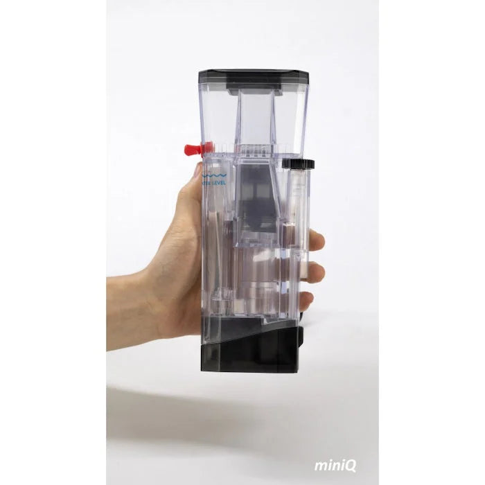 Écumeur de protéines intégré MiNiQ Hang in Tank
