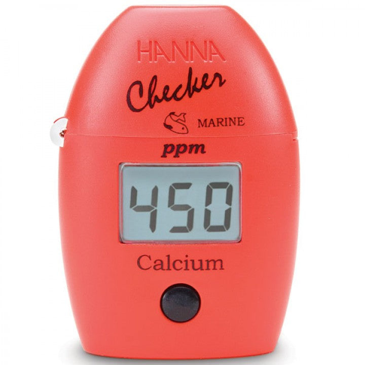 Vue complète du Marine Calcium Checker® HC - HI758U avec accessoires inclus.